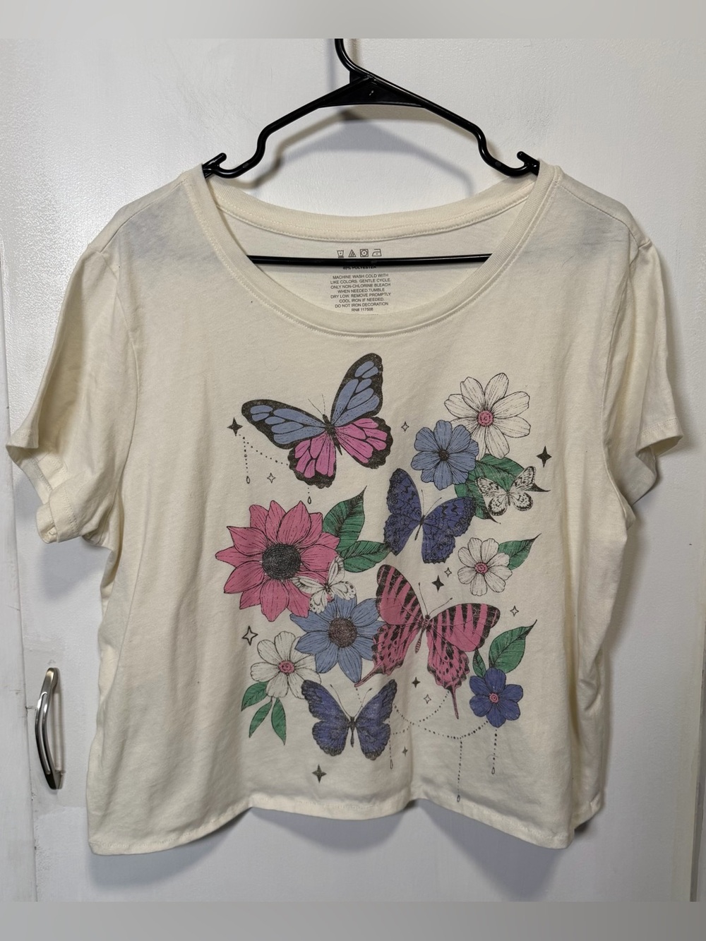 Butterfly Floral Cream Graphic Tee